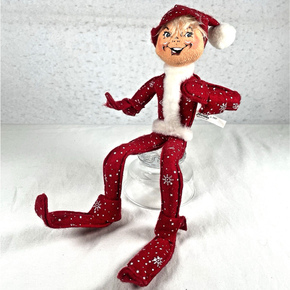 Annalee Christmas Snowflakes Red Elf Pixie Doll 15" 2007 Poseable Shelf Sitter - Picture 1 of 7